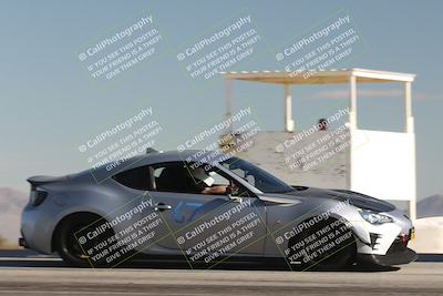 media/Jan-04-2026-SCCA SD (Sun) [[defc442887]]/3-Intermediate 2 group/Session 1 Turn 9/